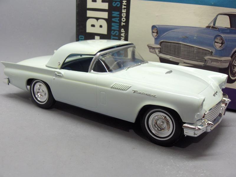 Vintage Kit Review: AMT's Other 1/25th '57 Thunderbird - Page 2 - Car Kit  News  Reviews - Model Cars Magazine Forum