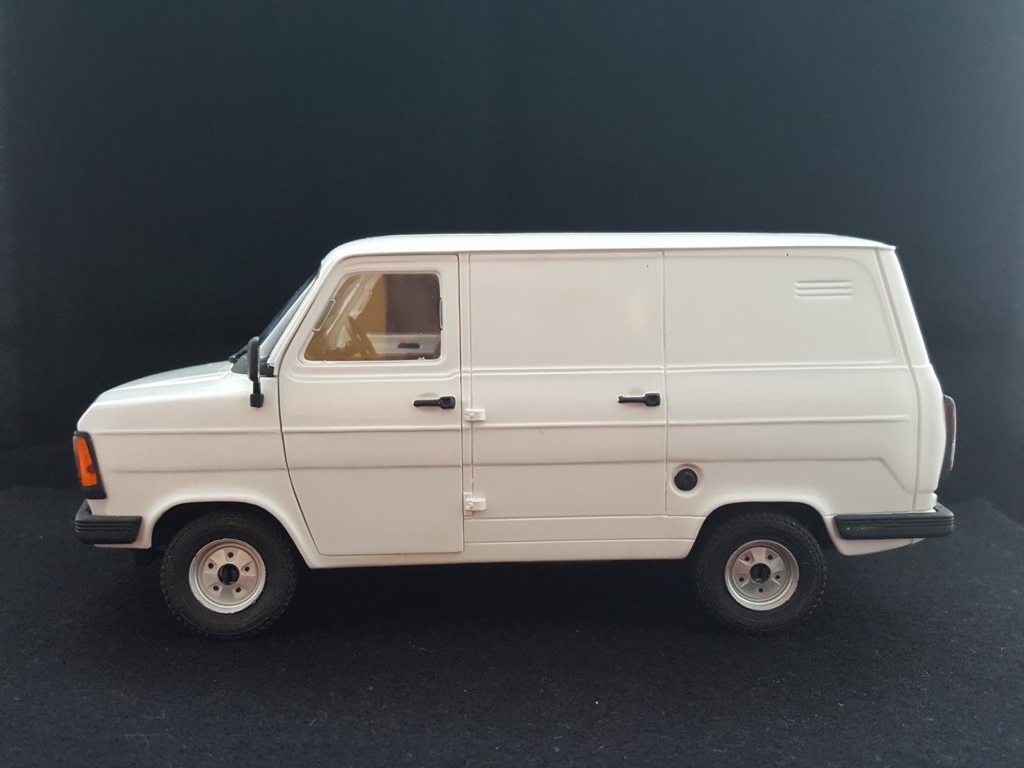 Ford Transit Van >> Italeri (Esci) Ford Transit mk2 van - Under Glass: Pickups, Vans, SUVs, Light Commercial - Model ... Ford Transit Van >> Italeri (Esci) Ford Transit mk2 van - Under Glass: Pickups, Vans, SUVs, Light Commercial - Model ...