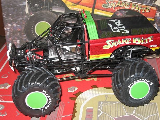 snake bite rc monster truck
