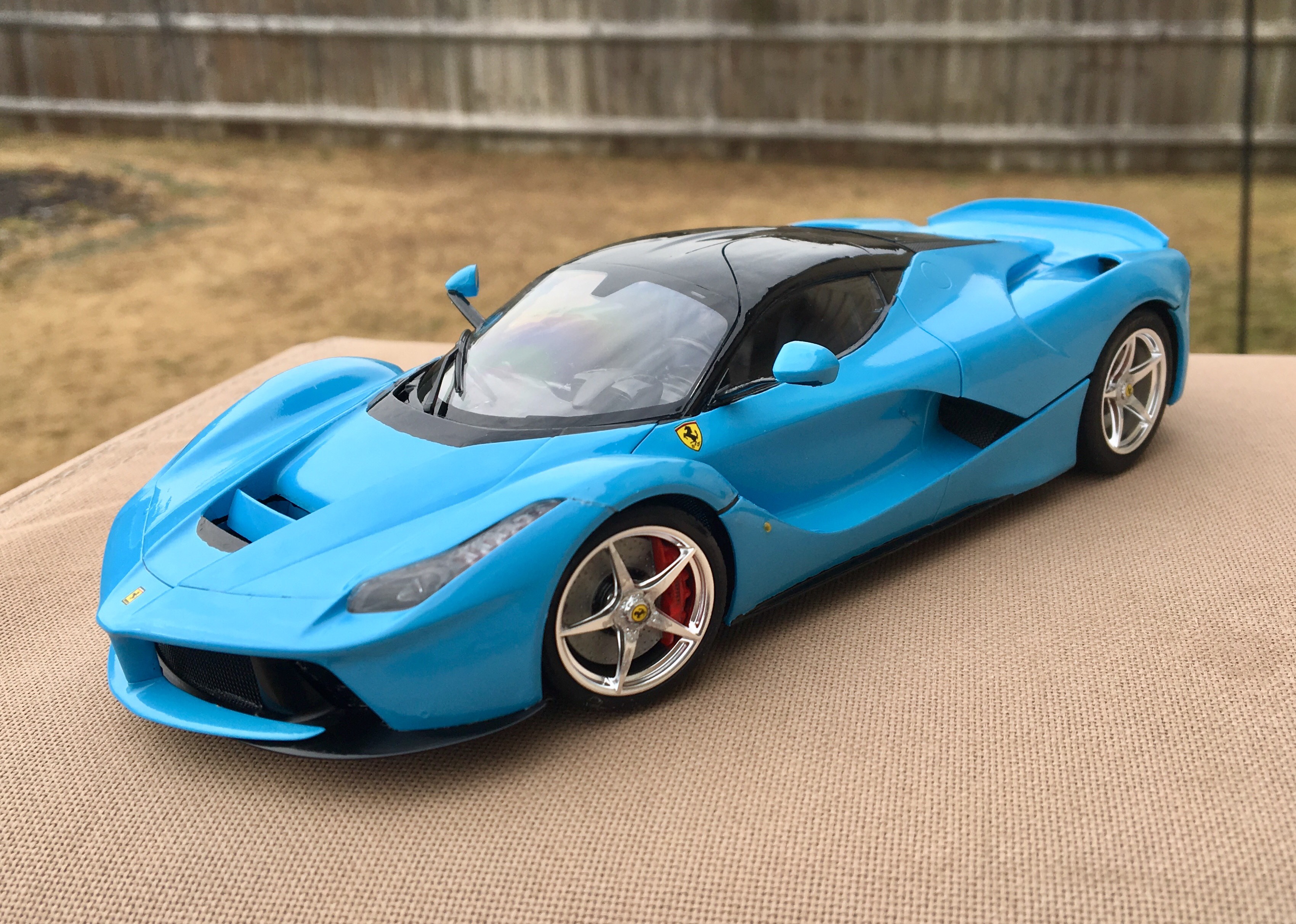 laferrari model