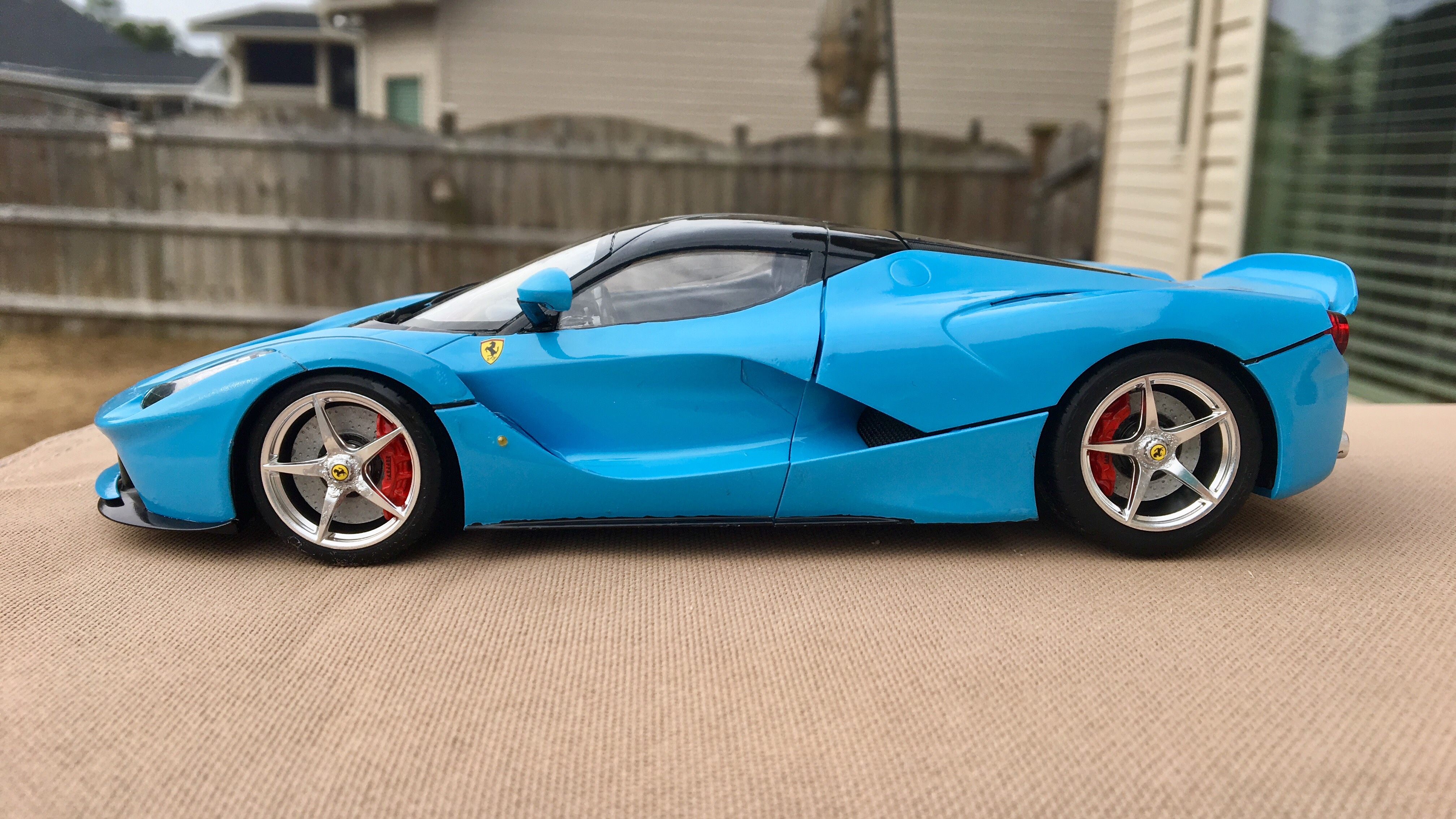 laferrari model
