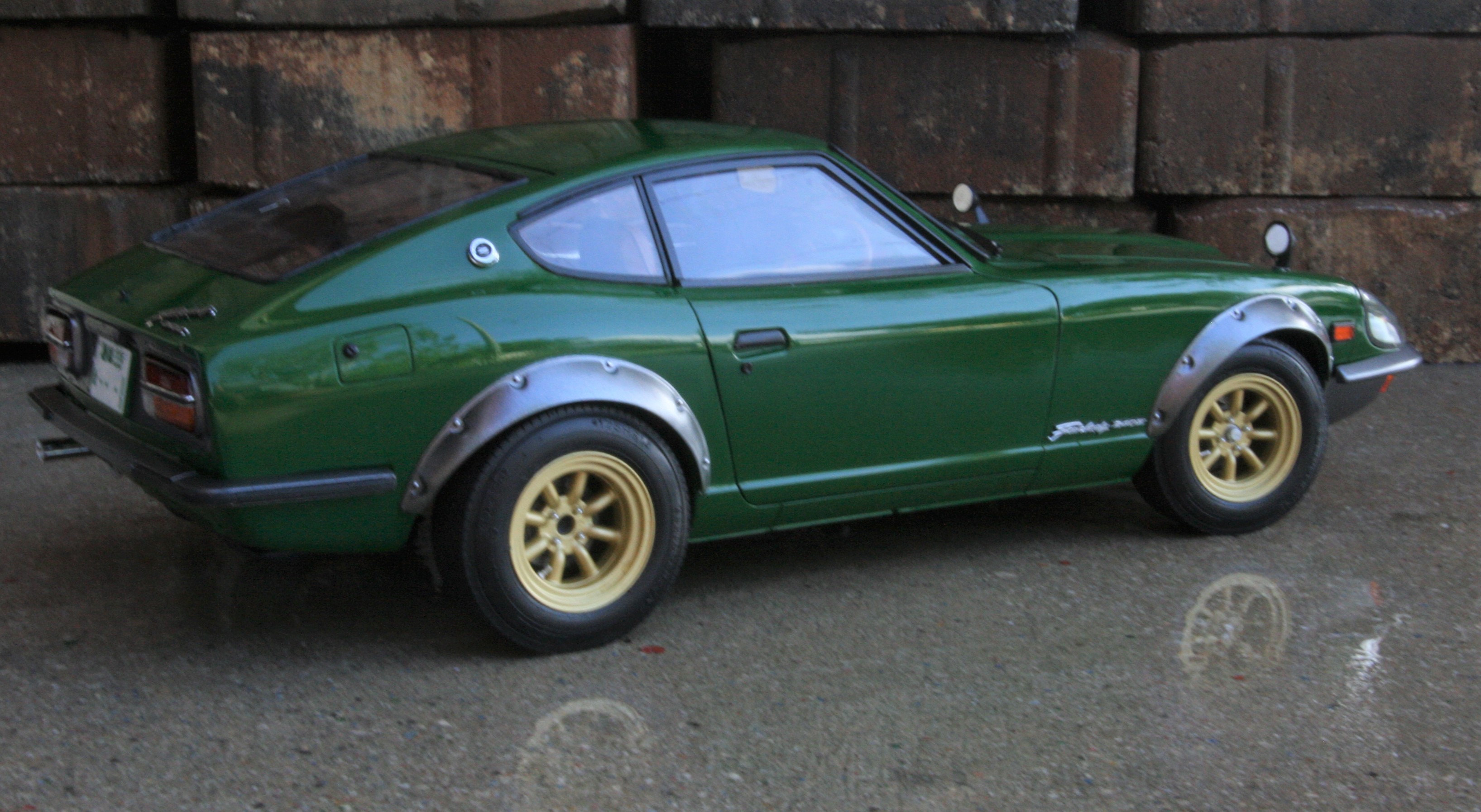 tamiya datsun