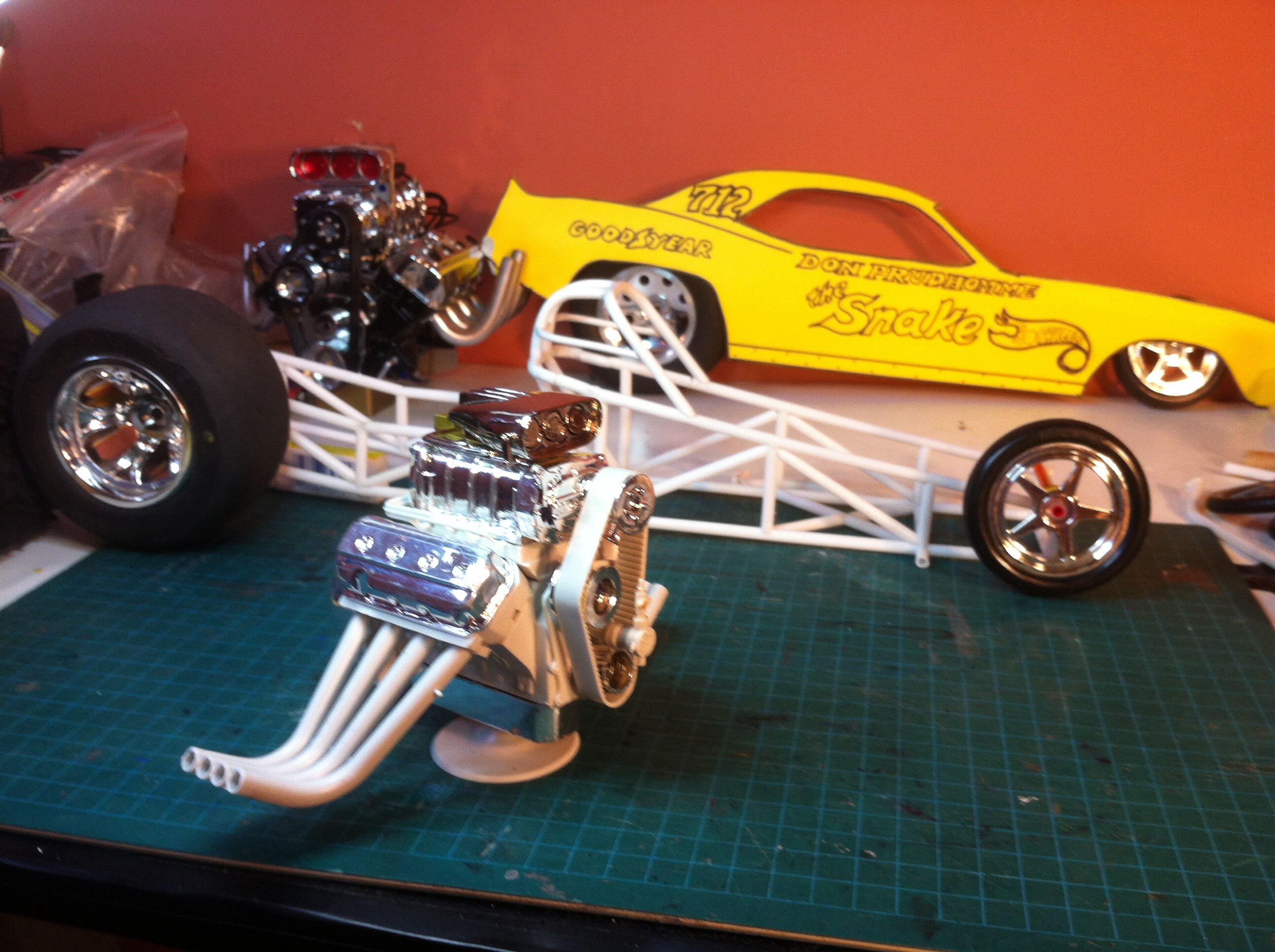 Scratch building 2 , 1/8 scale funny cars - WIP: Drag Racing Models