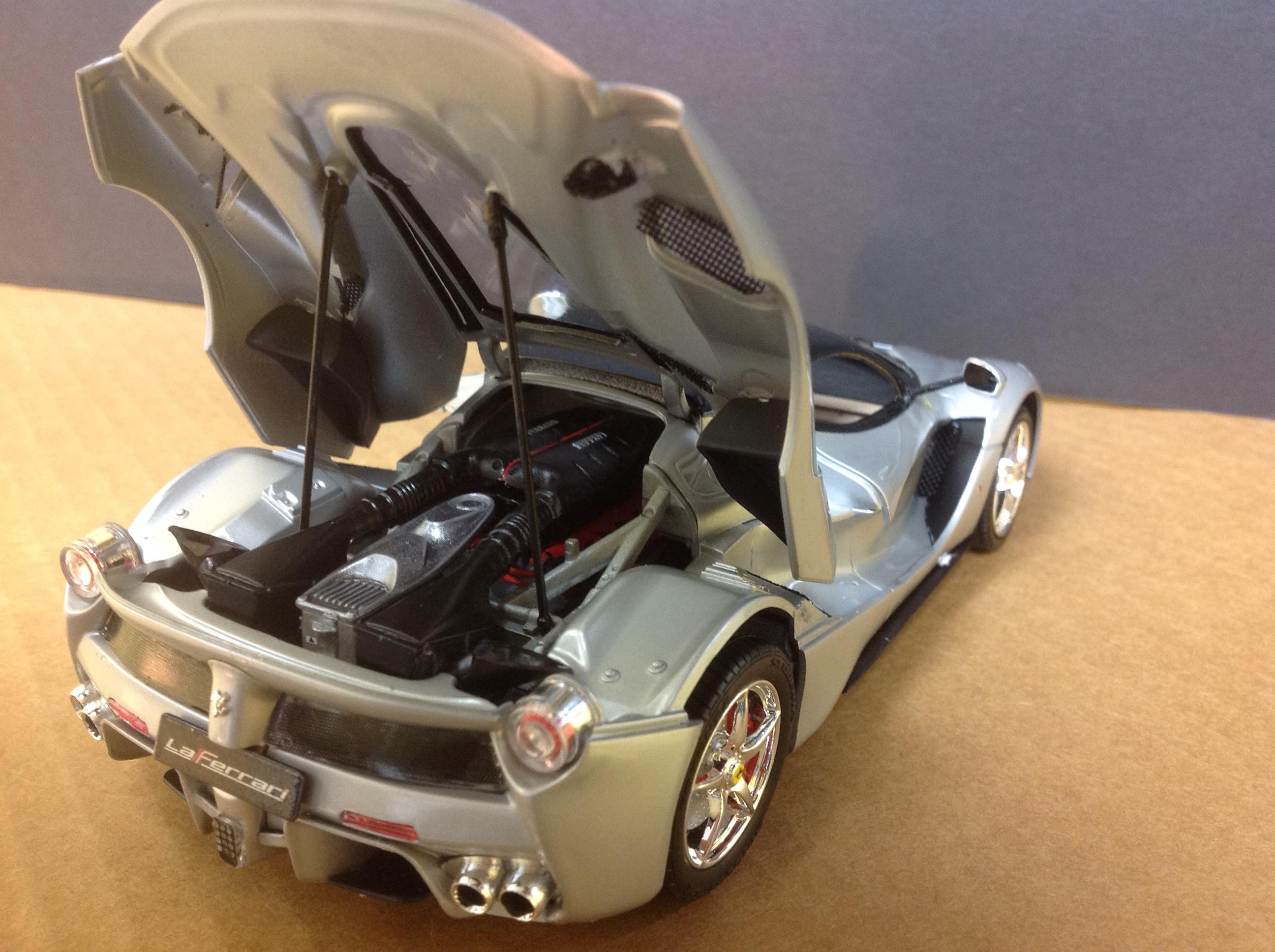 revell laferrari car model kit