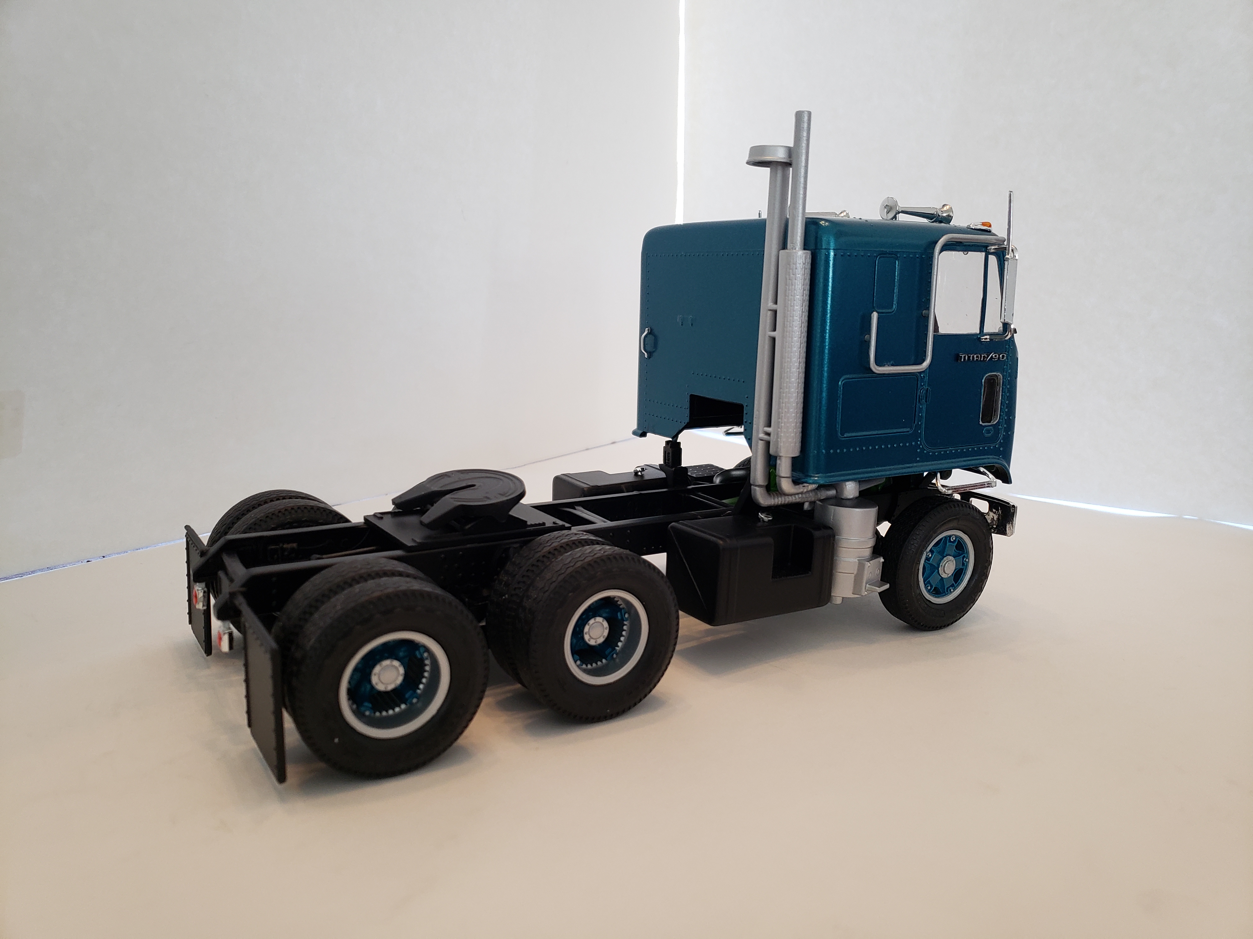 amt chevy titan 90
