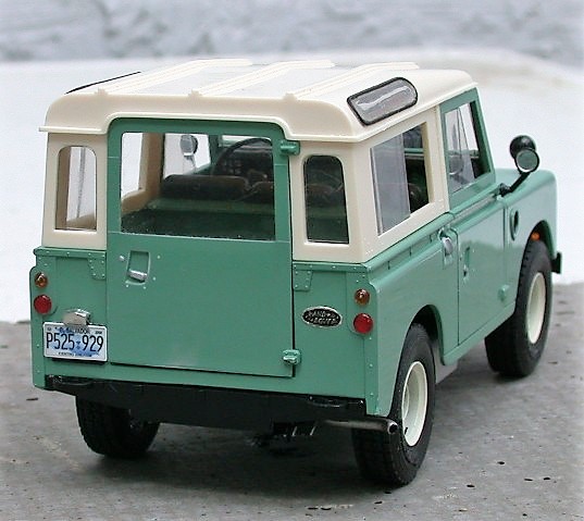 revell land rover defender