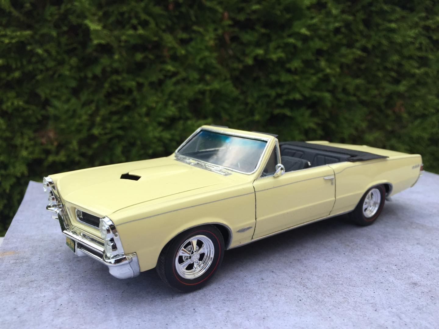 amt 1965 pontiac gto