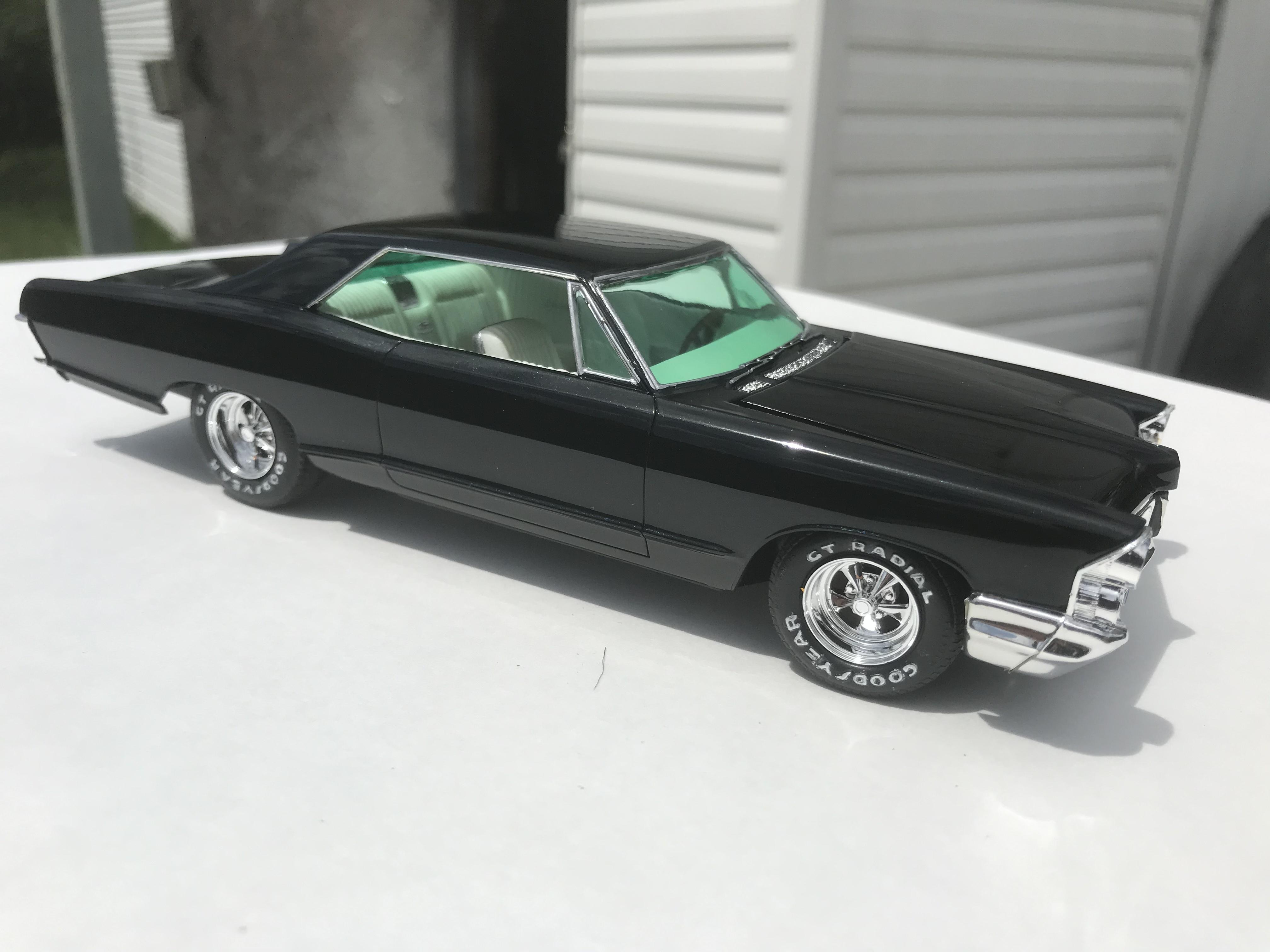 amt 1965 pontiac grand prix