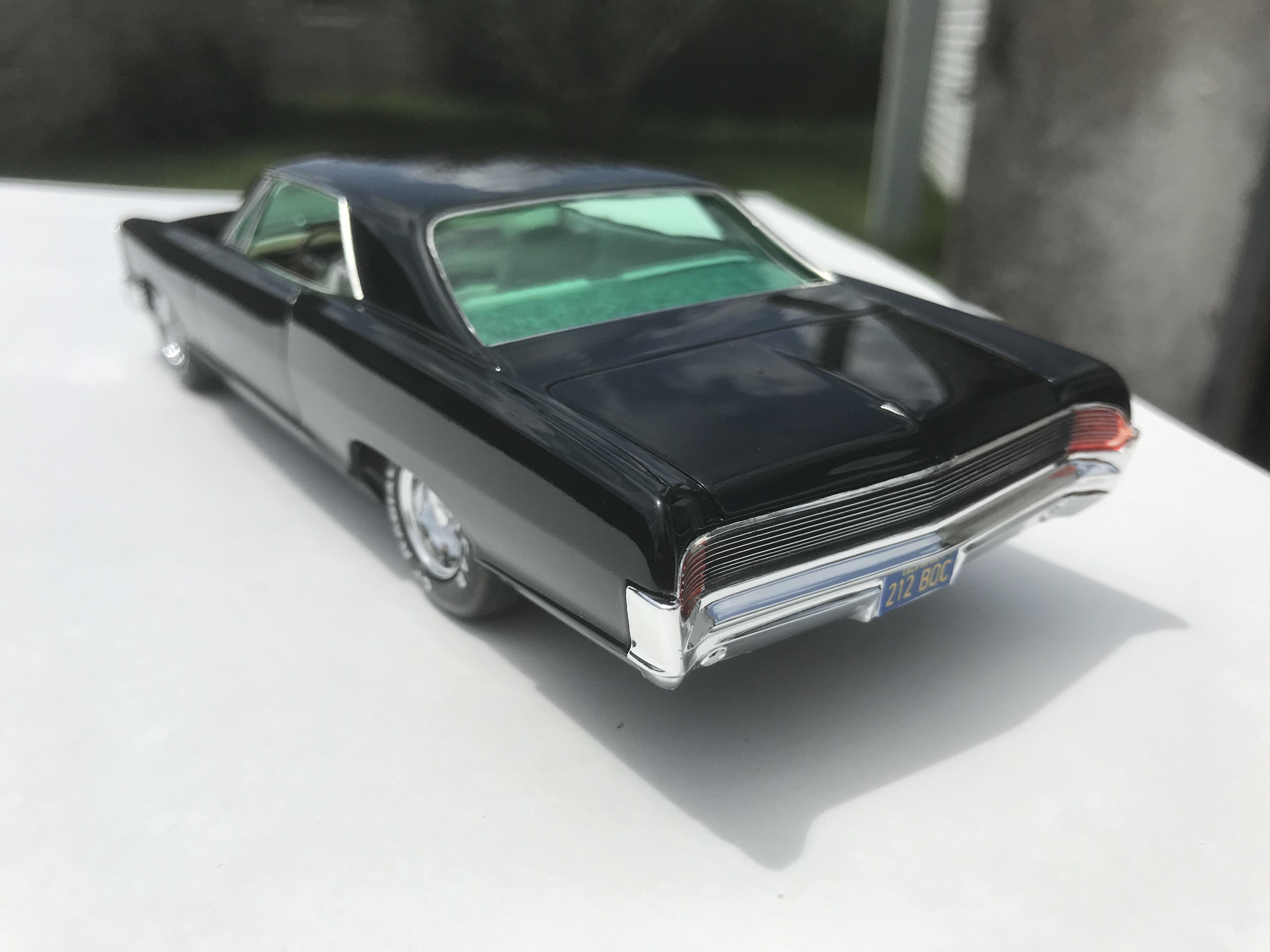 amt 1965 pontiac grand prix