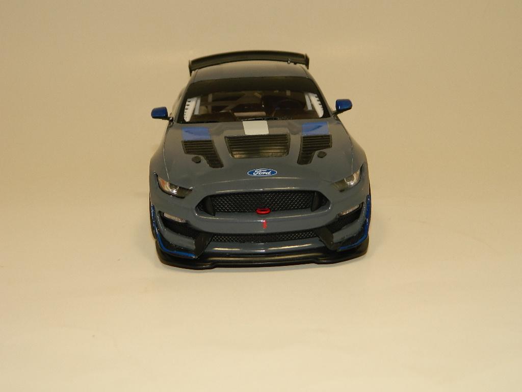 rc ford mustang gt4