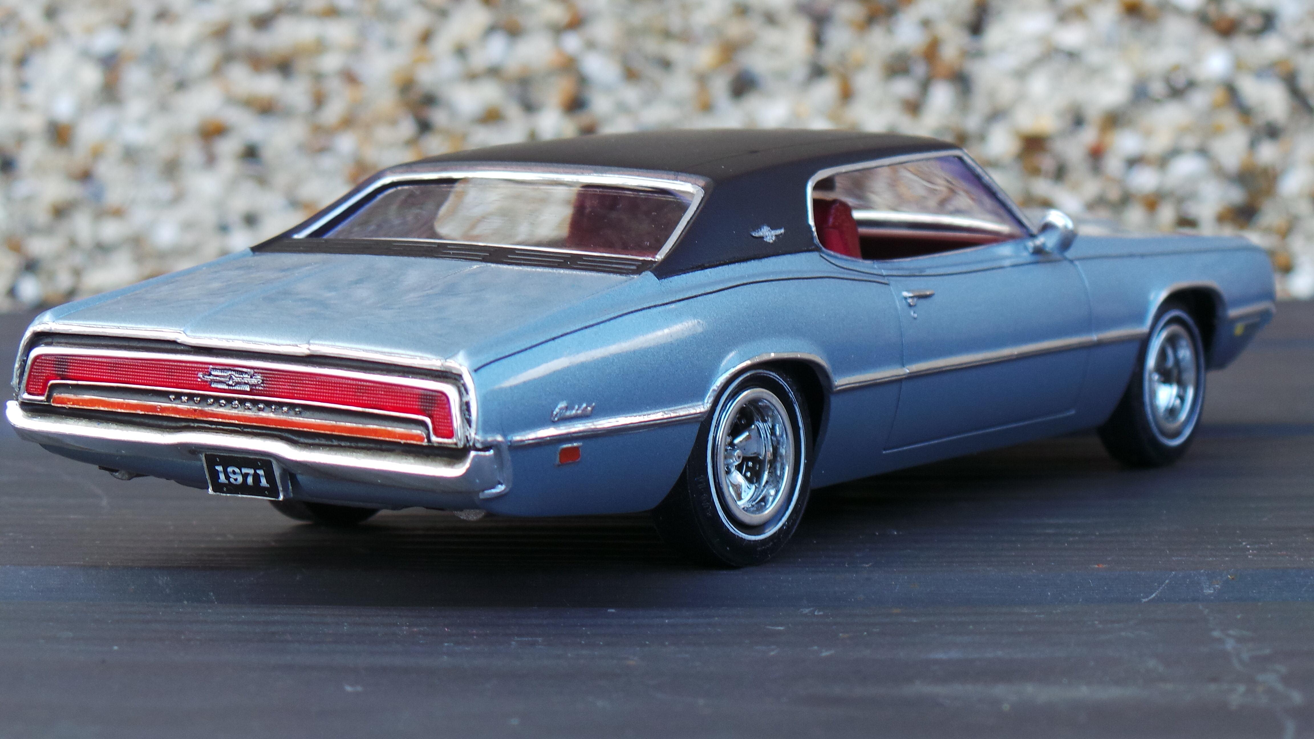 amt ford thunderbird