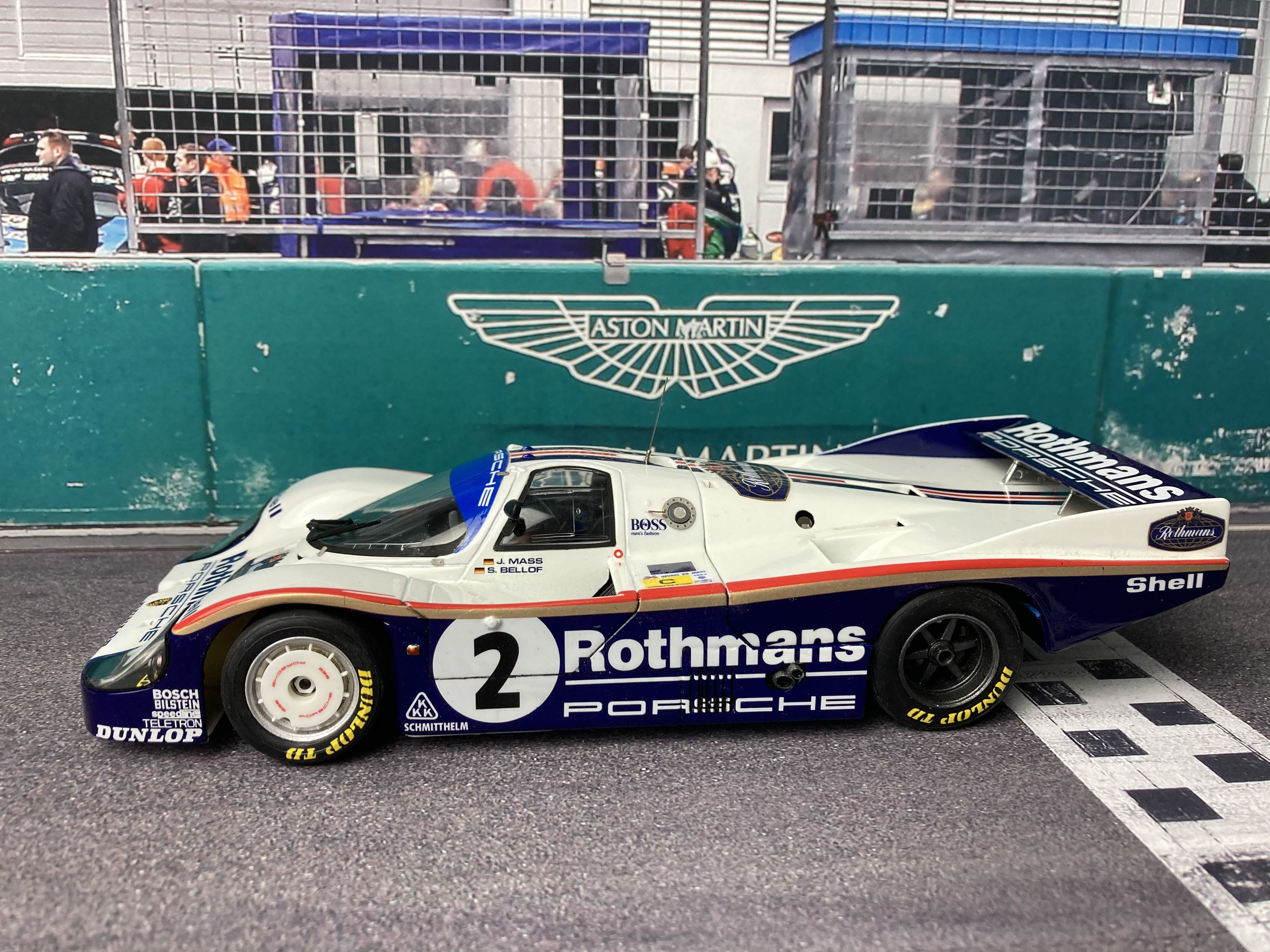 Tamiya 1/24 Porsche Rothmans 956 – 1982 Le Mans winner