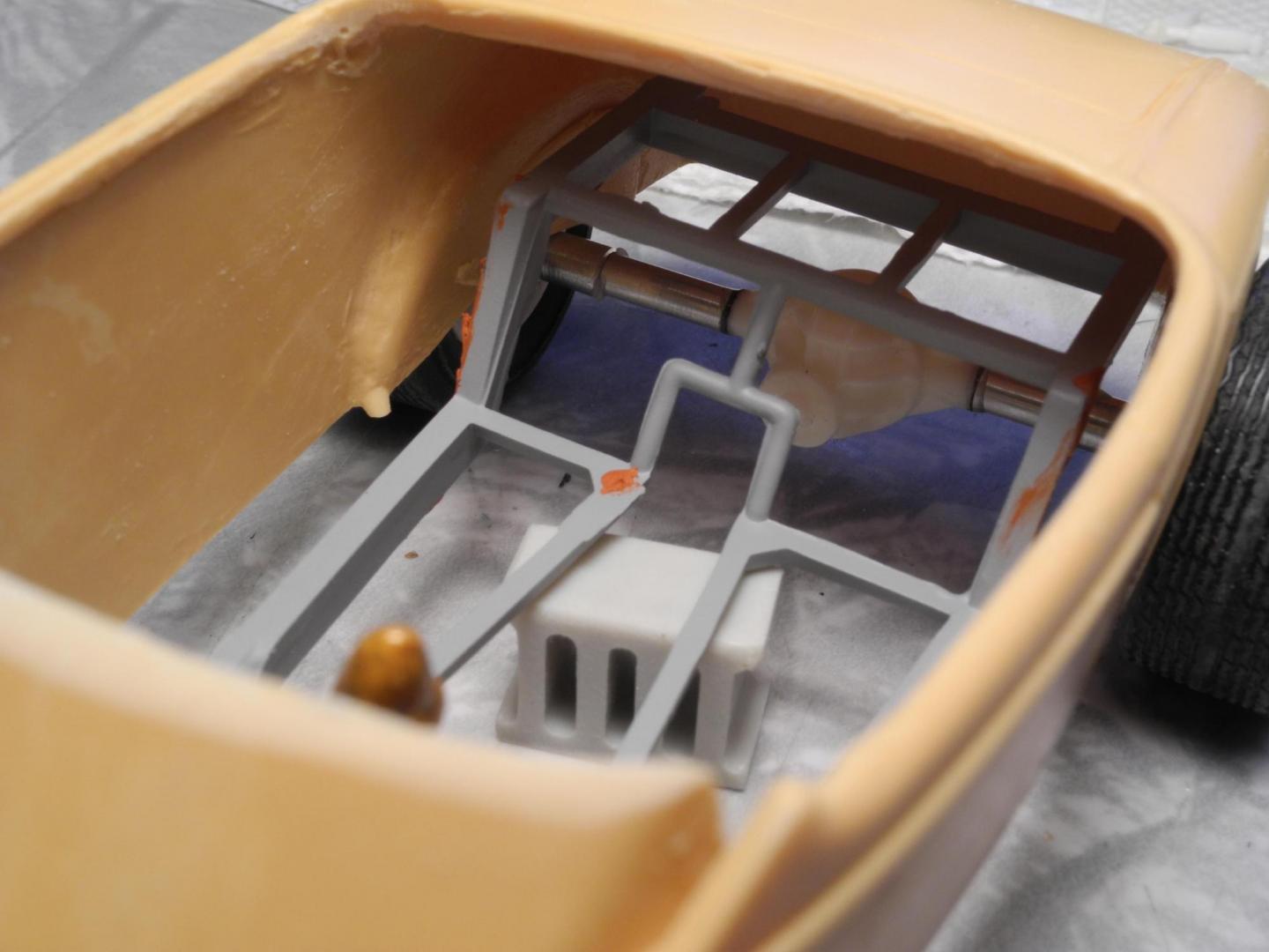 rear end through frame 2.jpg