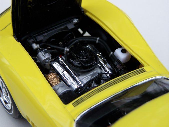 Revell_1968_Corvette_Roadster_L88d.thumb