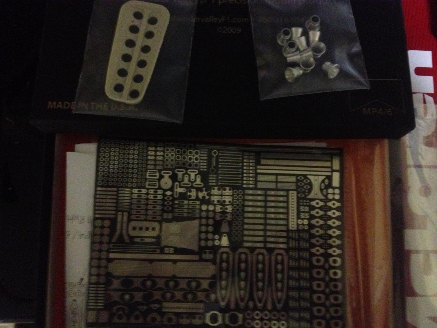 Tamiya 12 Scale McLaren MP46 04.JPG