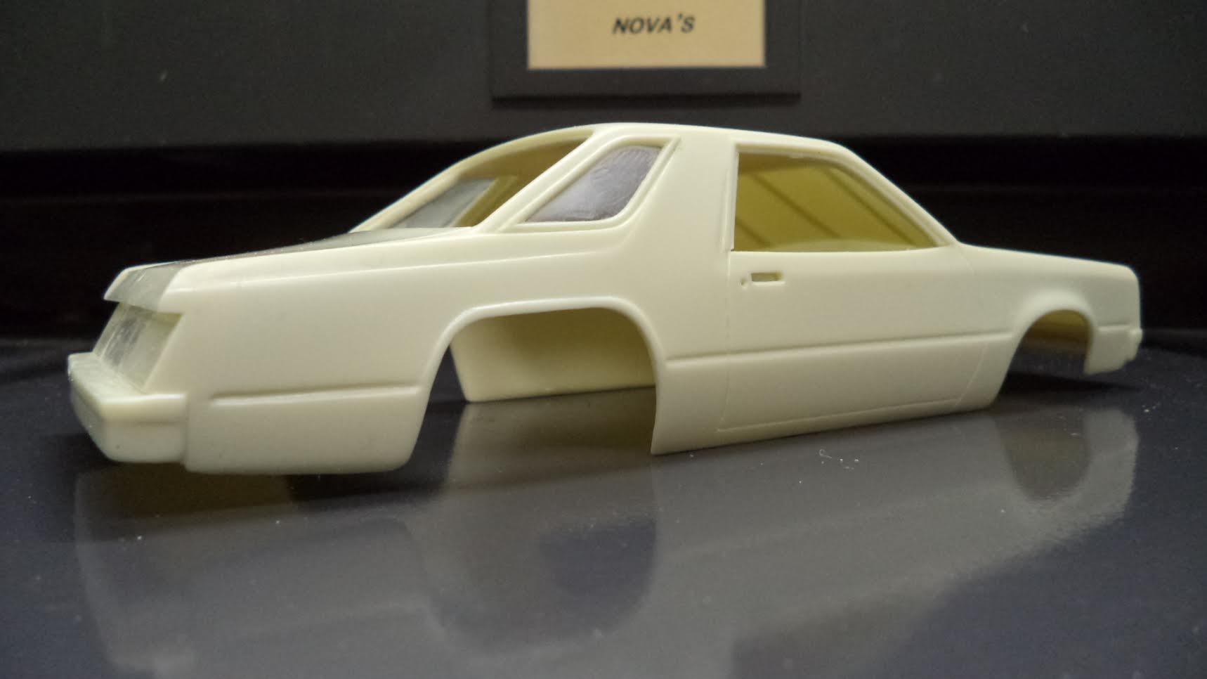 4 OClock Profile.jpg