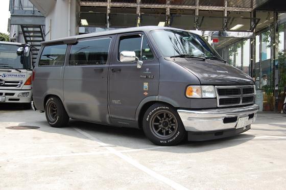DODGE -Dajiban (Dodge Van) [05].jpg