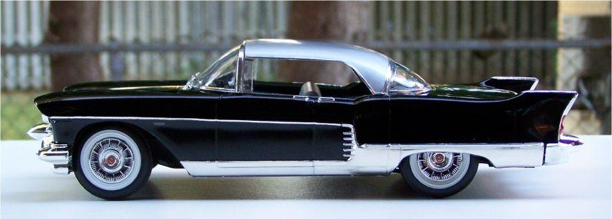 Revell 1957 Cadillac Eldorado Brougham - Finished - Model Cars