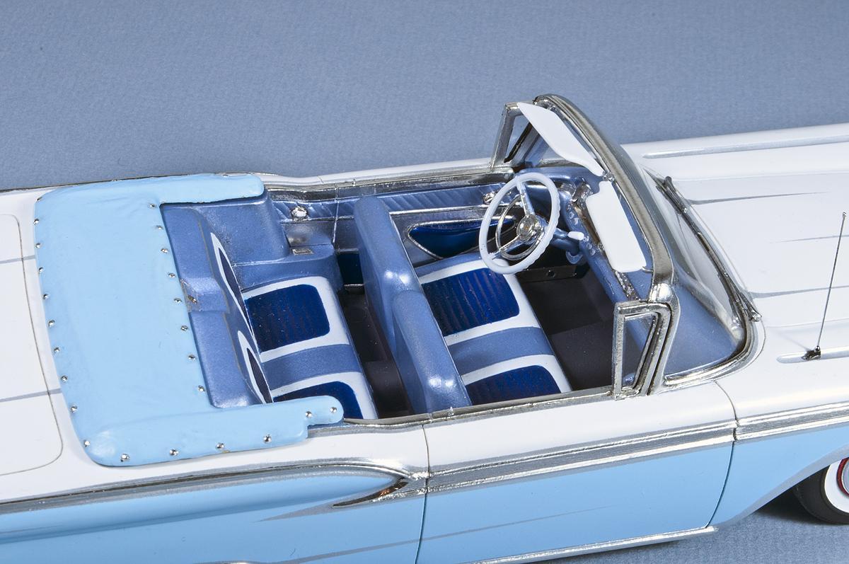 Sunliner12LR.thumb.jpg.084e9d53d28d6624a