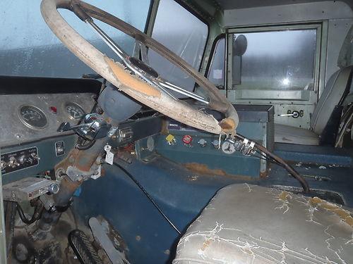 Interior_7400_White_1.thumb.jpg.2618ee8d