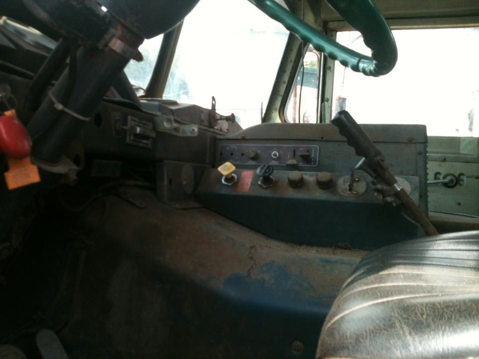 Interior_White_7400_5.thumb.jpg.ccbbc628