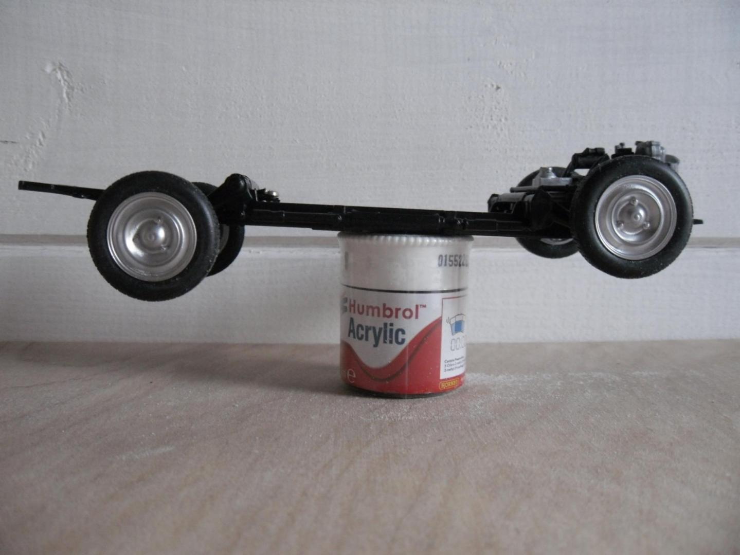 4 Suspension unloaded.JPG