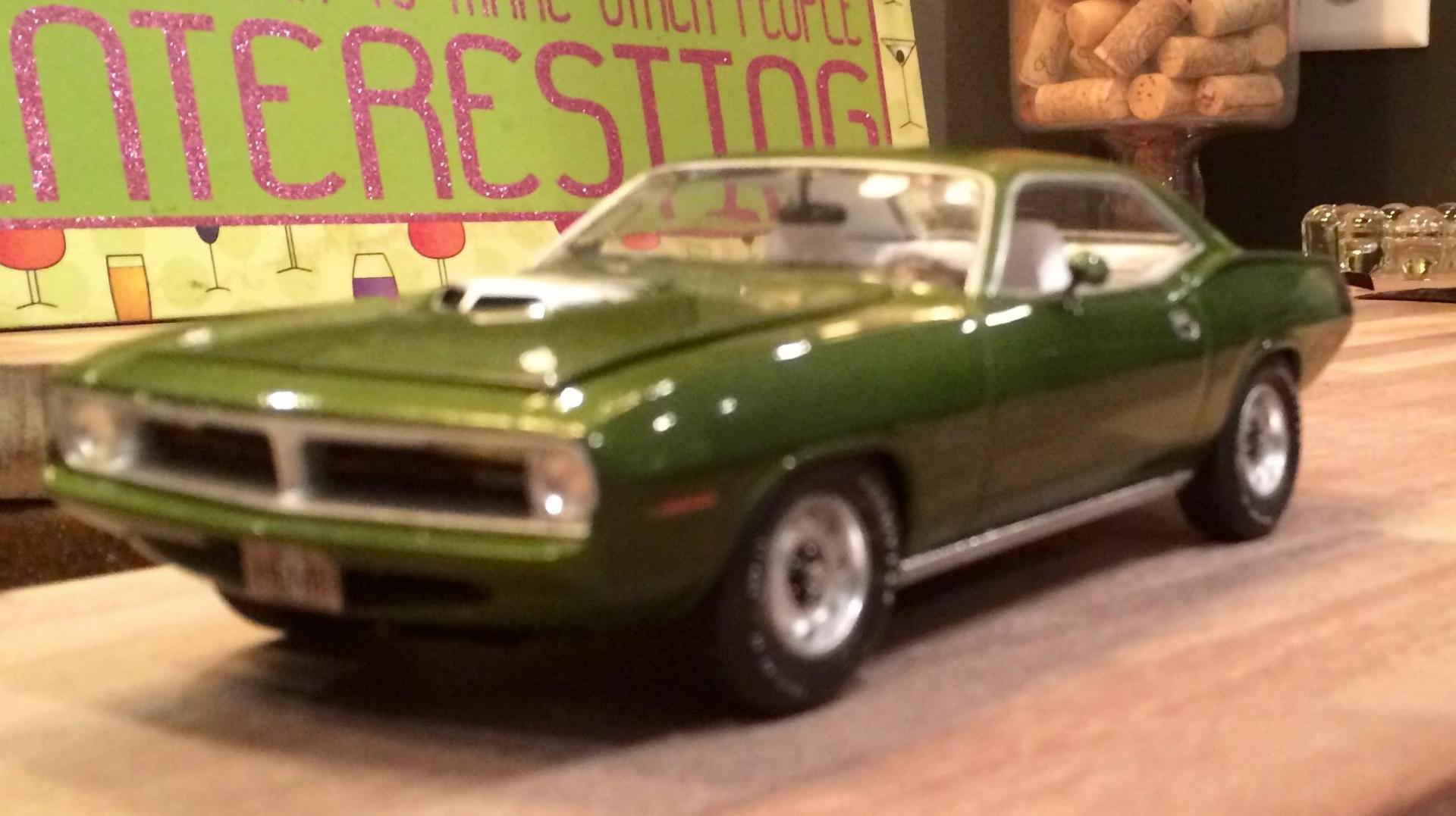 Hemi_Cuda_10.thumb.jpg.04bcdb40d8914966b