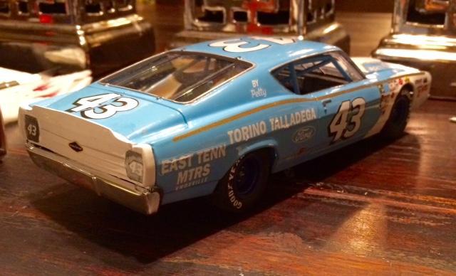 Petty_Tribute_2.thumb.jpg.f2d491bd2aefa2