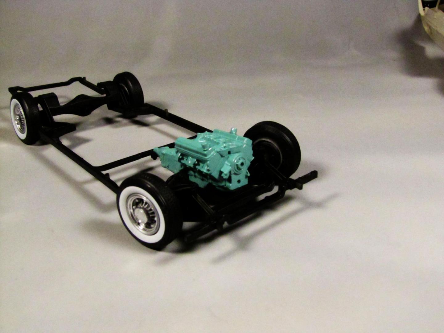 '61 Pontiac engine2.jpg