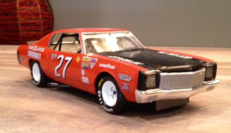 AJFoyt6-vi.thumb.jpg.f175f51934f69c55d73