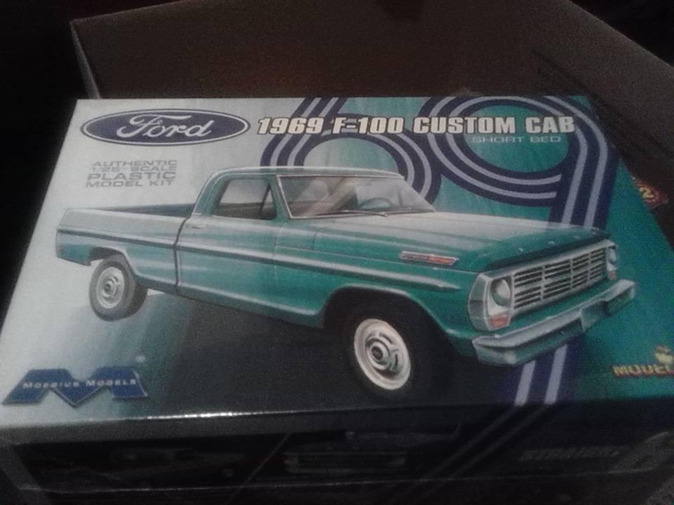 F-100_1.thumb.jpg.d2868ad67aef3adc70e9a3