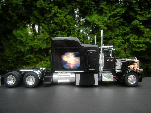 Trucks_032.thumb.jpg.4471b2a2e6ca1c8b867