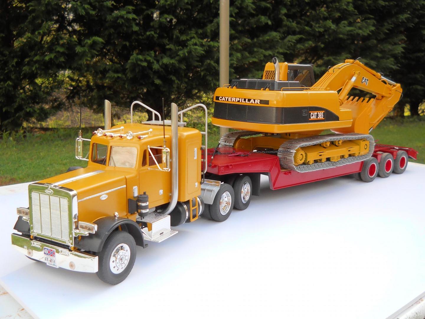 trackhoe cessna 014.JPG