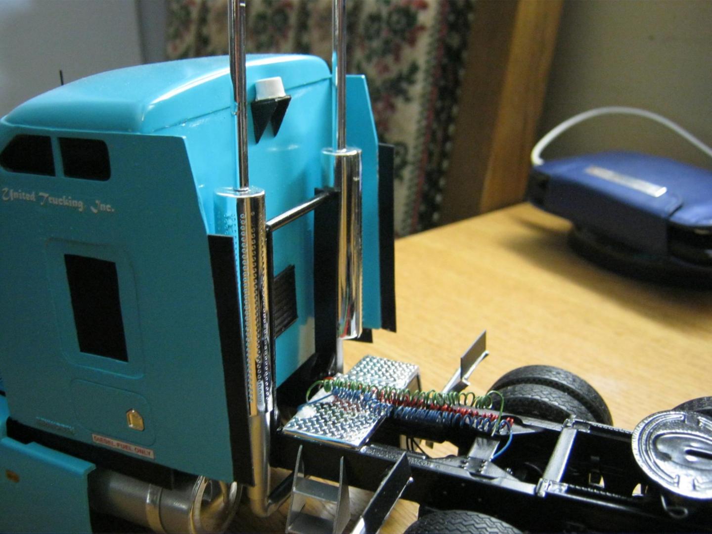 004.thumb.JPG.4975d6516d0830ca59097ee3c8