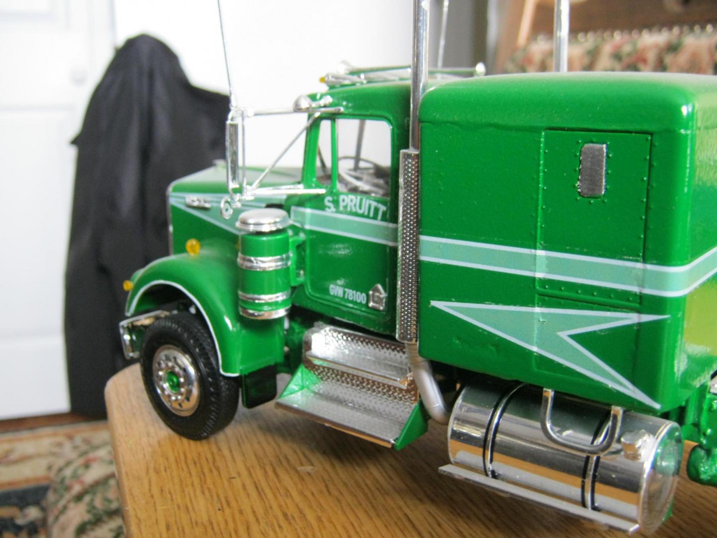 005.thumb.JPG.729e43ca6978022c0a3a608aad