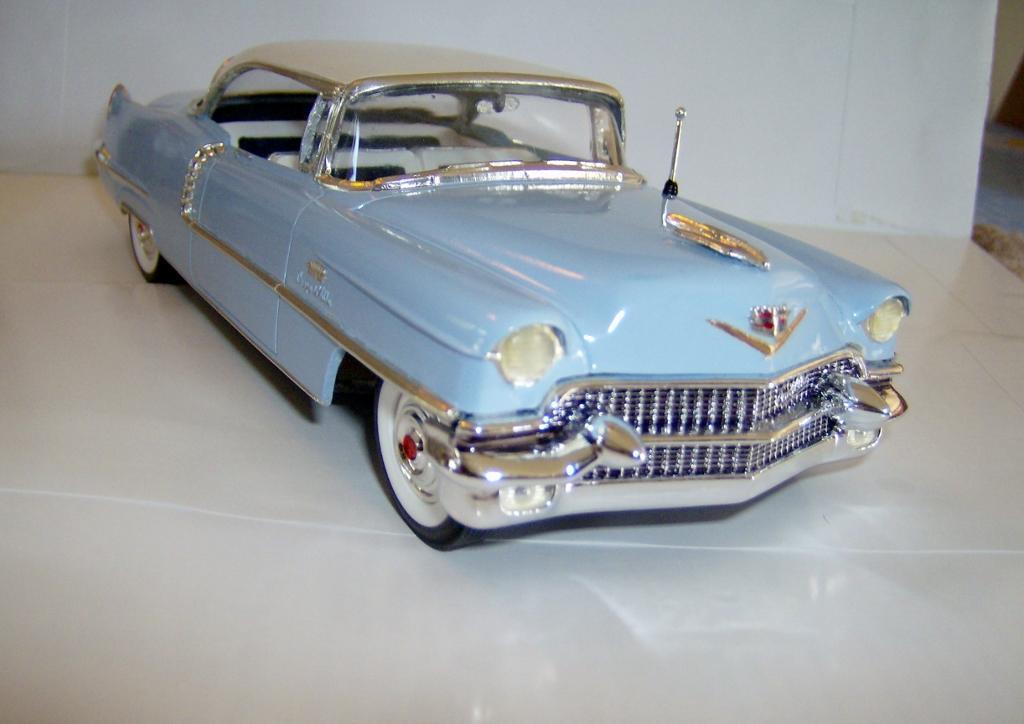 1956 CADILLAC MODEL FINISHED 1 (1024x724).jpg