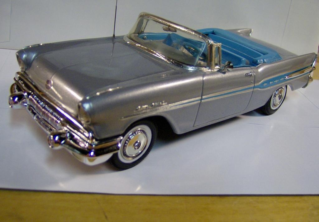 1957 PONTIAC MODEL 2 (1024x712).jpg