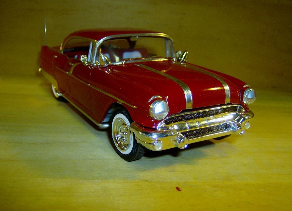 56 PONTIAC FINISHED 1 (1024x740).jpg