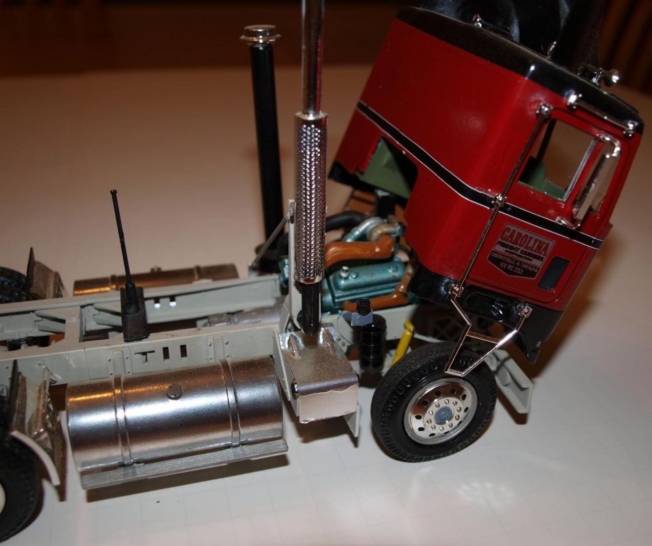 KW 123 daycab coe 10.JPG