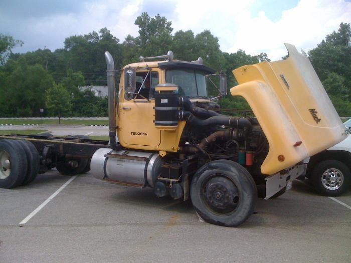 Mack_Rubber_Duck5.thumb.jpg.ae01e4f1eee5