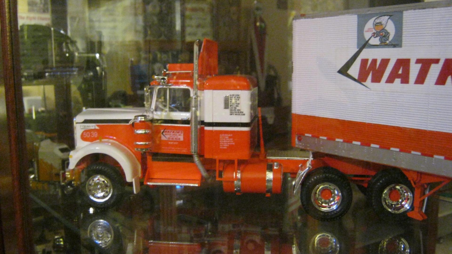 Trucks 2011 (Oct) 007.JPG