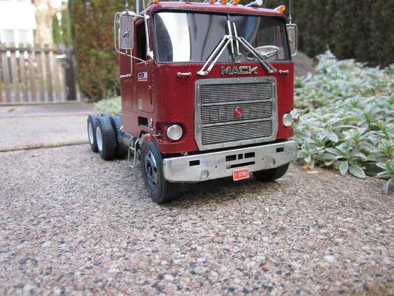 comp_2.thumb.jpg.ba0bb37a96533efc9f1321b