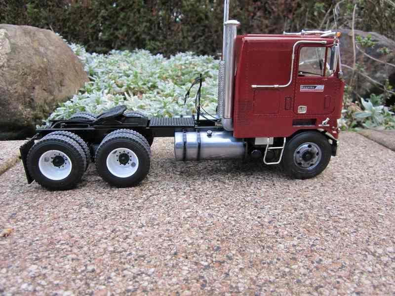 comp_4.thumb.jpg.23fd8094aa3d45a5ddcee95