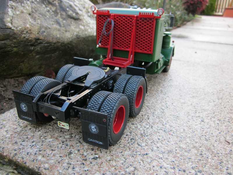 comp_4.thumb.jpg.f8f80711e3a9d806551dd23