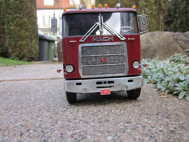 comp_8.thumb.jpg.151a440e405ad2d244aea0d