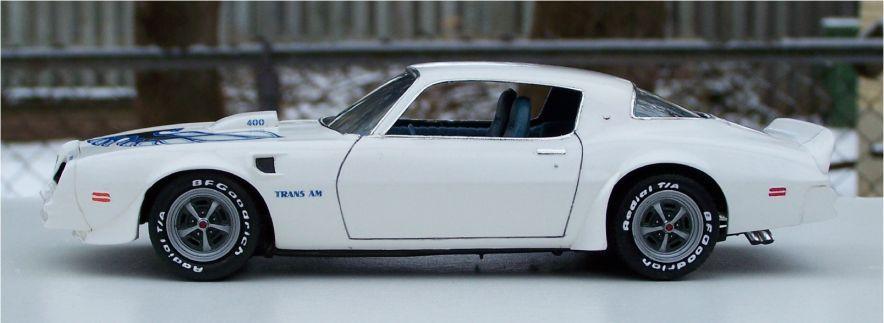 MPC_1977_Pontiac_Firebird_Trans_Am3.thum