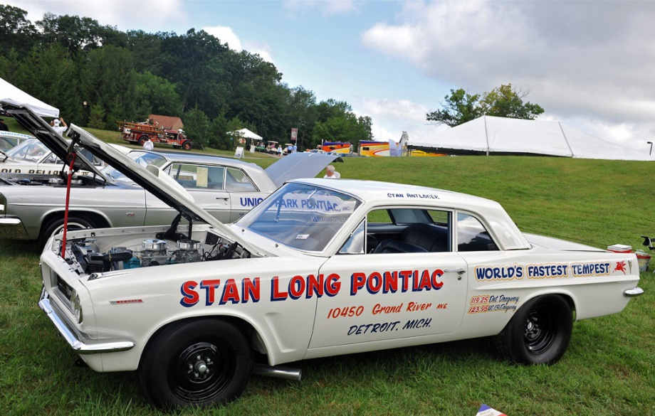 Stan Long Pontiac Tempest.png
