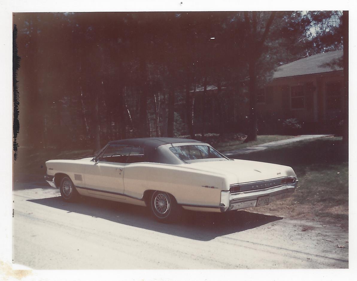 1965 2 plus 2 vert.jpg