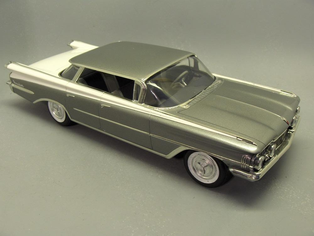 Johan 59 Olds Ninety Eight (1).JPG