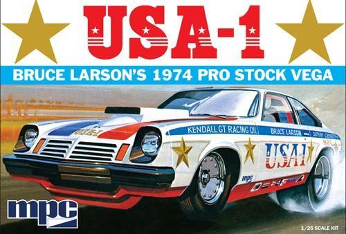 MPC828-Bruce-Larson-USA-1-Pro-Stock-Vega-500x338.jpg